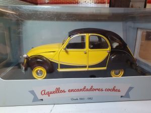 MAG242CVYBK - CITROEN 2CV6 Charleston 1982 gelb und schwarz