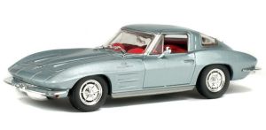 MAGAPSTING - CHEVROLET Corvette Stingray 1963 Silber