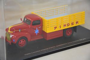 PER121 - FORD Canada Typ C 598 1947 Cirque PINDER – Limitiert auf 250 Exemplare.