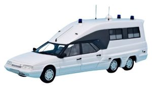 PER918 - CITROEN XM Tissier 1007 weiß mit Abziehbildern Ambulances - Limitiert auf 150ex.