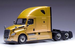 IXOTR189.22 - FREIGHTLINER Cascadia 6x4 2018 Goldmetallic