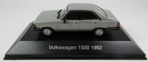 MAGARG45 - VOLKSWAGEN 1500 1982 graue 4-türige Limousine in Blisterverpackung verkauft