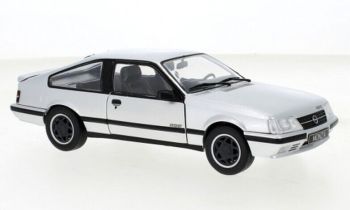 WBXWB124156 - OPEL Monza A2 GSE 1983 Silber