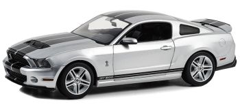 GREEN13673 - FORD Mustang GT500 2011 Silber mit schwarzen Streifen.