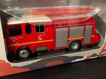 ODE136 - BERLIET 770 KB6 FPT CAMIVA SDIS "23 - CREUSE "rot