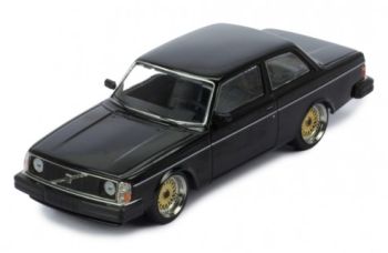 IXOMOC311 - VOLVO 242 Custom 1980 Schwarz