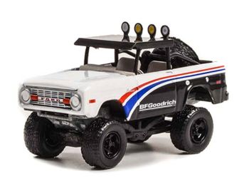 GREEN35230-A - FORD Bronco Baja BFGoodrich 1969 aus der ALL-TERRAIN-Serie unter Blisterverpackung.