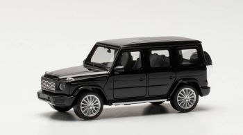 HER420488-003 - MERCEDES CLASS G mit AMG-Felgen schwarz