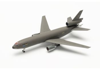 HER536479 - McDONNELL DOUGLAS KC-10A Ext. U.S. Air Force - Louisiana Yard Dog