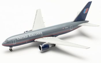 HER536738 - BOEING 767-200 United Airlines Schlachtschiff