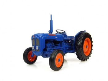 UH2898 - FORDSON DEXTA.(1960-1962).Maßstab:1/16