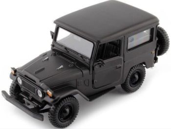 MMX79323NOIR - TOYOTA FJ40 1974 Schwarz matt