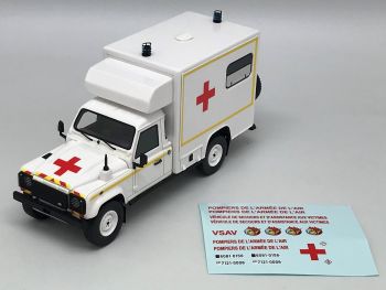 ALARME0056 - LAND ROVER 130 Army Military Ambulance Weiß - Limitiert auf 200 Stk.