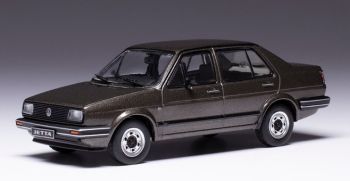 IXOCLC500N.22 - VOLKSWAGEN Jetta MKII 1984 grau