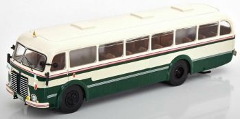 IXOBUS019 - Bus SKODA 706 RO 1947 grün und weiß