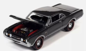 JLMC031B-C - OLDSMOBILE 442 W-30 1967 grau aus der Serie MUSCLE CARS 2022 in Blisterverpackung