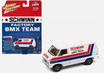 JLPC011-B - CHEVROLET G20 Van 1976 - SCHWINN - aus der Serie POP CULTURE 2023 in Blisterverpackung.