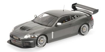 MNC150081390 - JAGUAR HKR GT3 Metallicgrau 2008