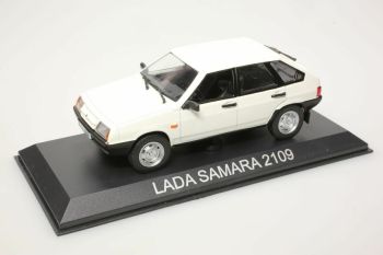 MAGLCLASAMARA - LADA Samara 2109 Weiß