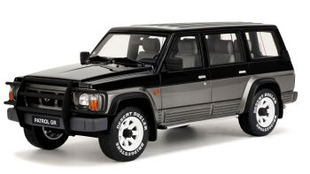 OT993 - NISSAN Patrol GR Y60 Grau 1992