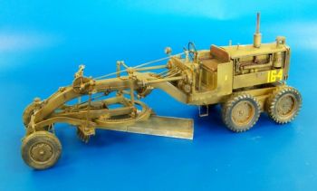 PLS426 - CATERPILLAR N°12 Miniatur-Grader als Bausatz