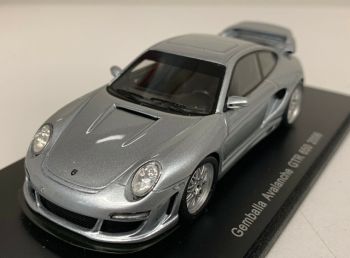 SPAS0707 - PORSCHE Gemballa Lawine GTR 650 2006 silberfarben.