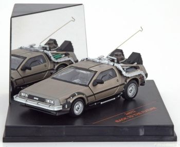 VIT24012 - Delorean DMC 12 aus dem Film Zurück in die Zukunft I